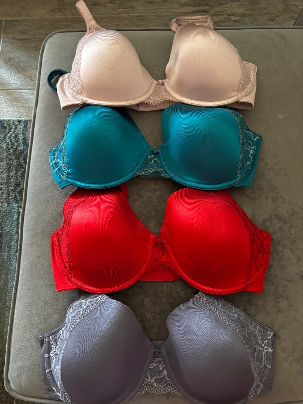 Bali #3547 One Smooth U Side Support Underwire Bras (set of 4), Size 38D